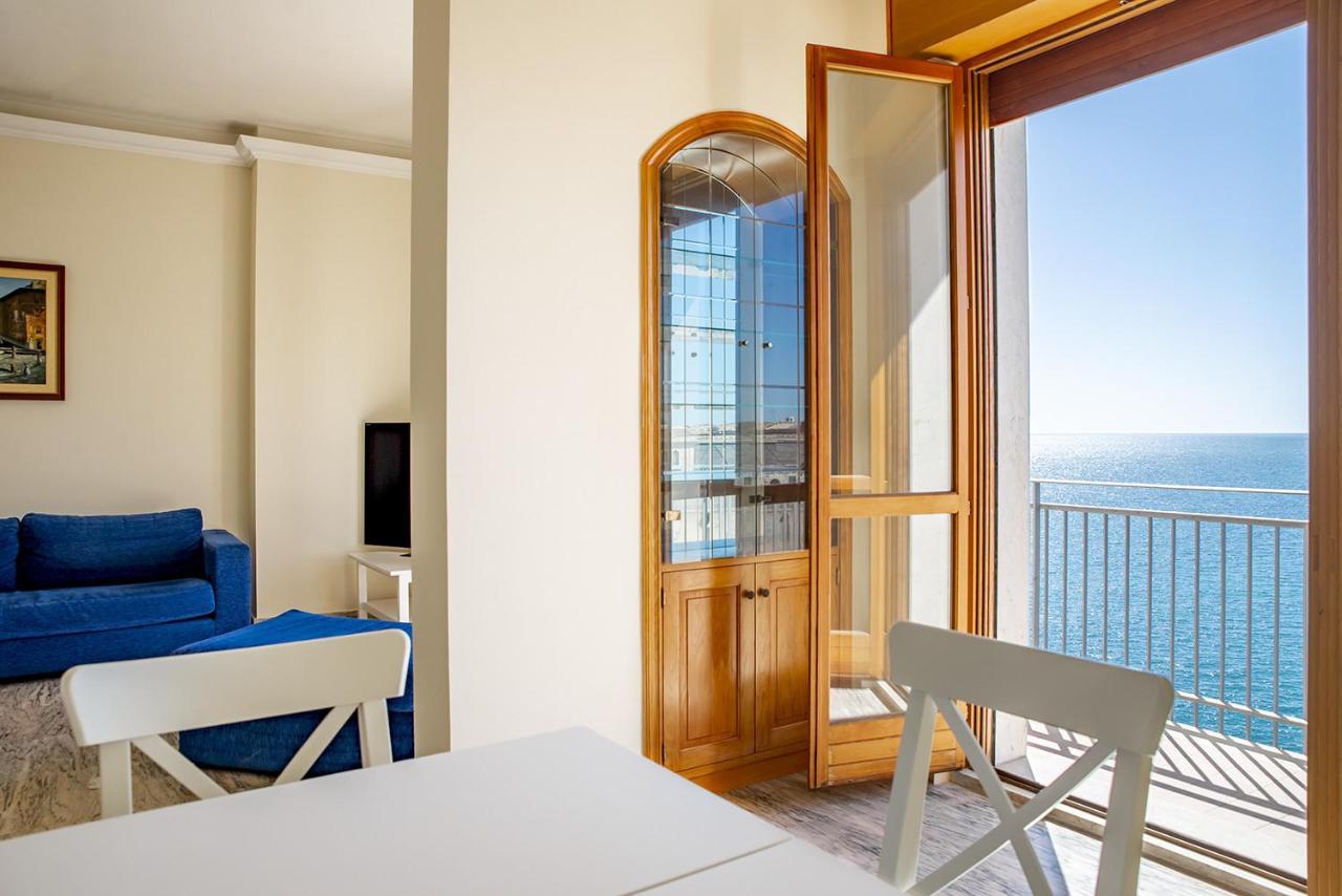 Ortigia Seafront Apartment By Wonderful Italy Szirakúza Kültér fotó